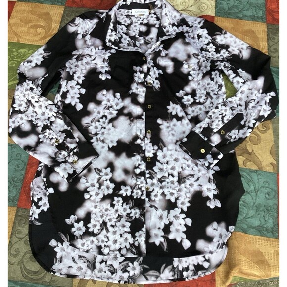 Calvin Klein Tops - Calvin Klein Floral Print Black & White Blouse Uneven Hem Size Small